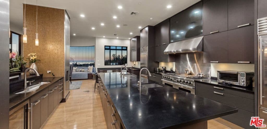 Residential in Los Angeles — Photos 25