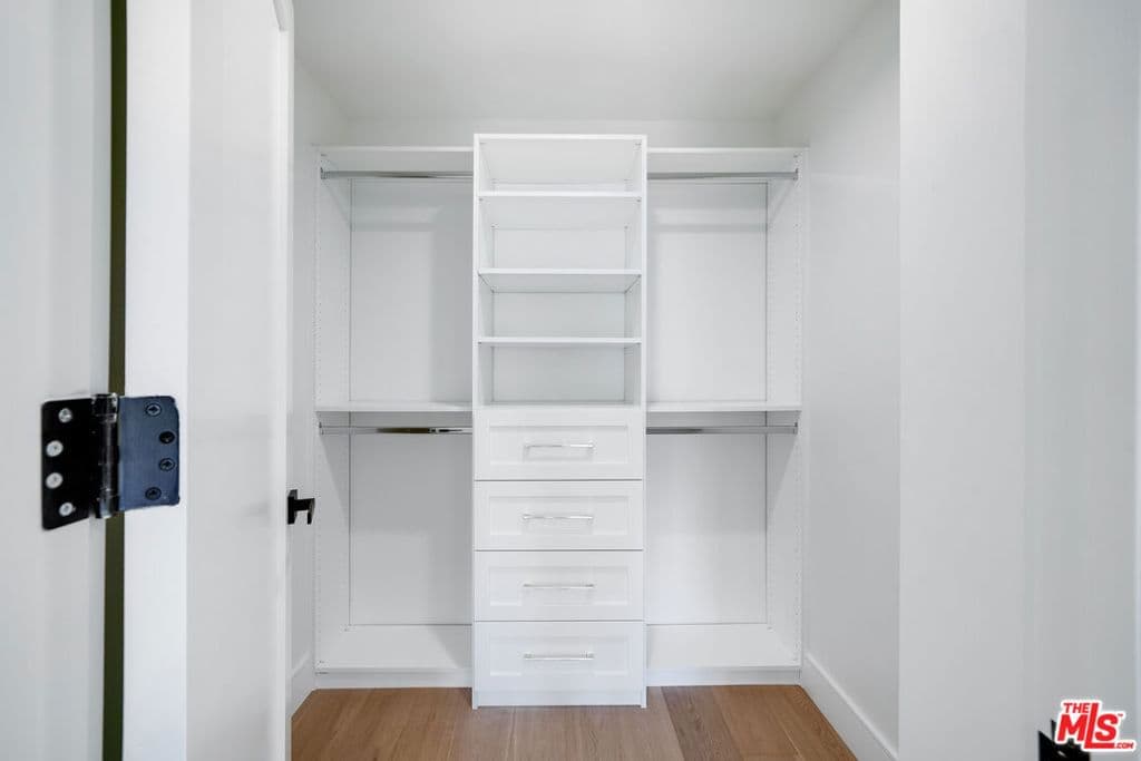 Residential in Los Angeles — Photos 28