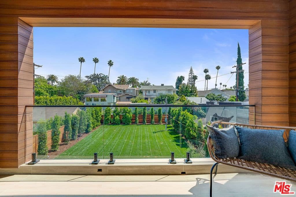 Residential in Los Angeles — Photos 29