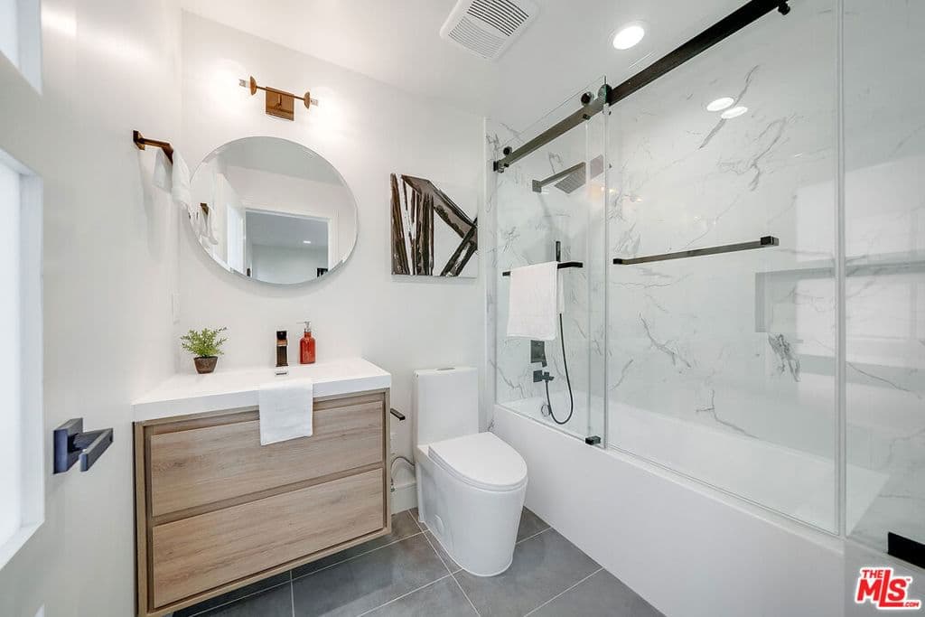 Residential in Los Angeles — Photos 35