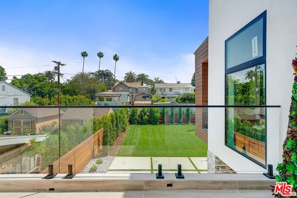 Residential in Los Angeles — Photos 37