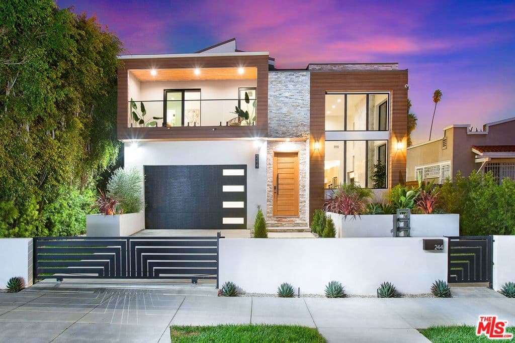 Residential in Los Angeles — Photos 48