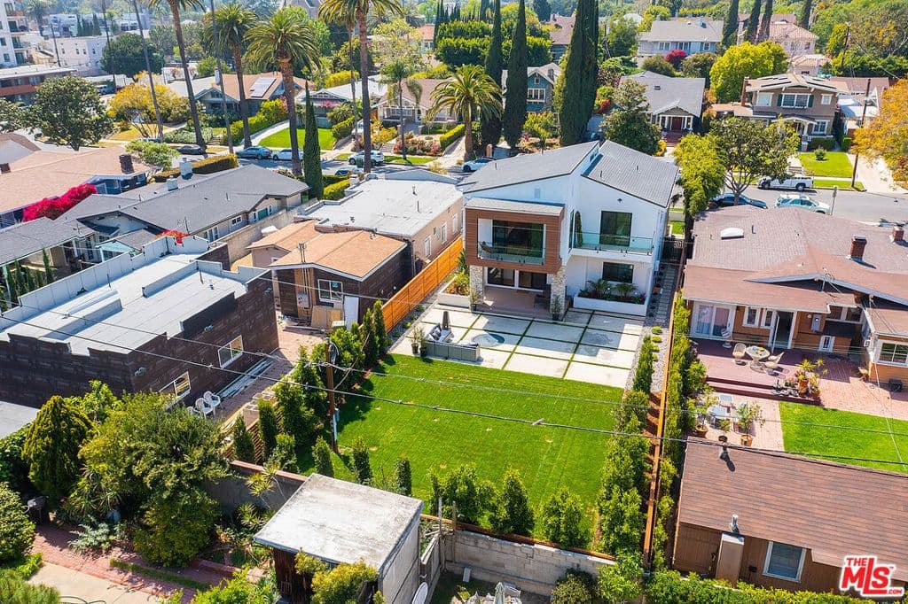 Residential in Los Angeles — Photos 50