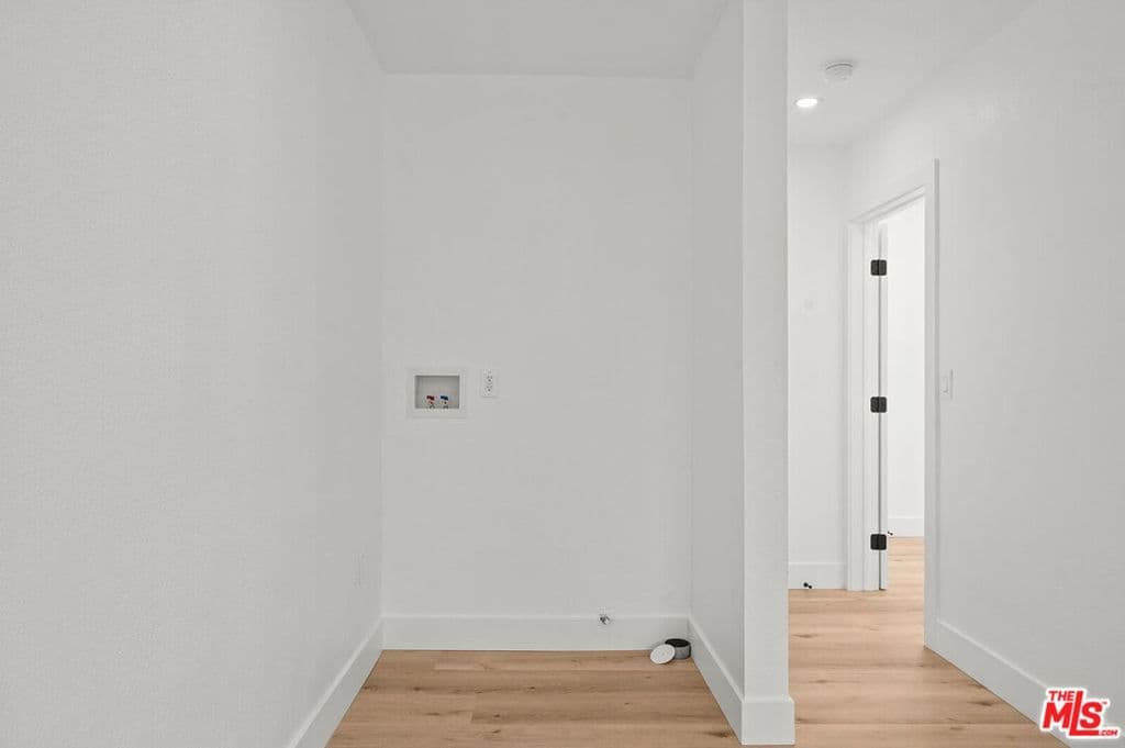 ResidentialIncome in Los Angeles — Photos 11