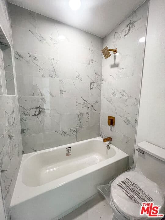ResidentialIncome in Los Angeles — Photos 25