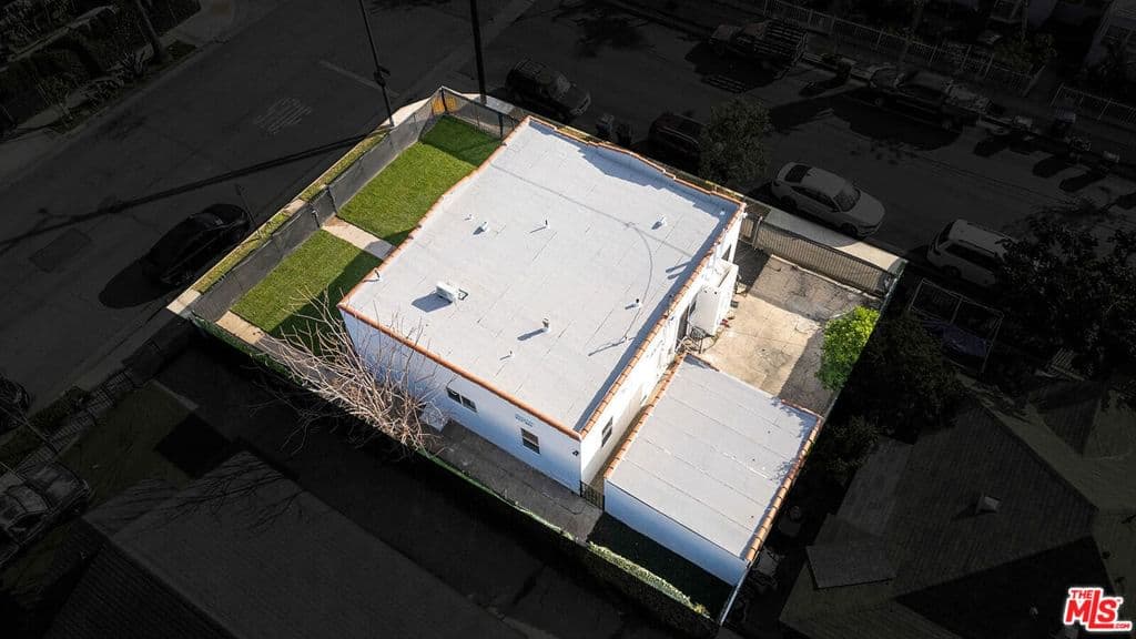 ResidentialIncome in Los Angeles — Photos 27