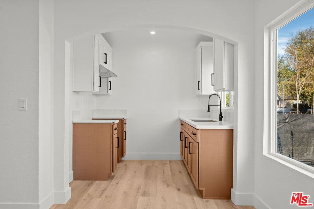 ResidentialIncome in Los Angeles — Photos 8