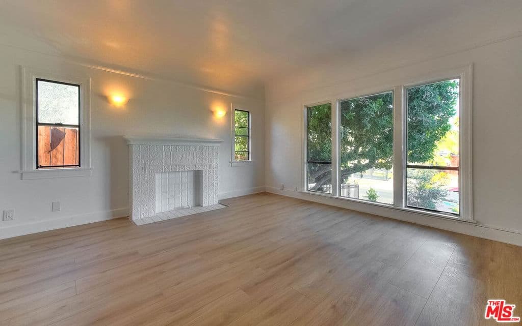 ResidentialIncome in Los Angeles — Photos 12