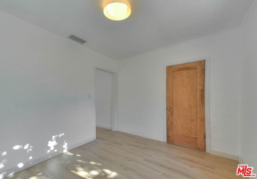 ResidentialIncome in Los Angeles — Photos 26