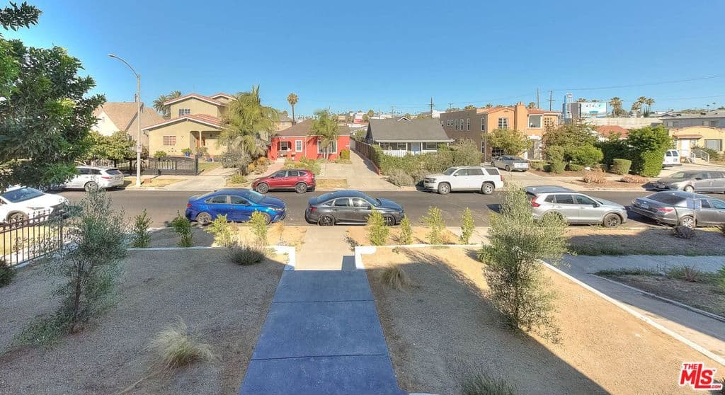 ResidentialIncome in Los Angeles — Photos 3