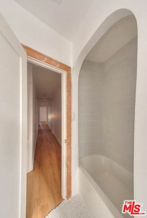 ResidentialIncome in Los Angeles — Photos 33