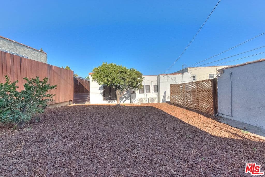 ResidentialIncome in Los Angeles — Photos 39