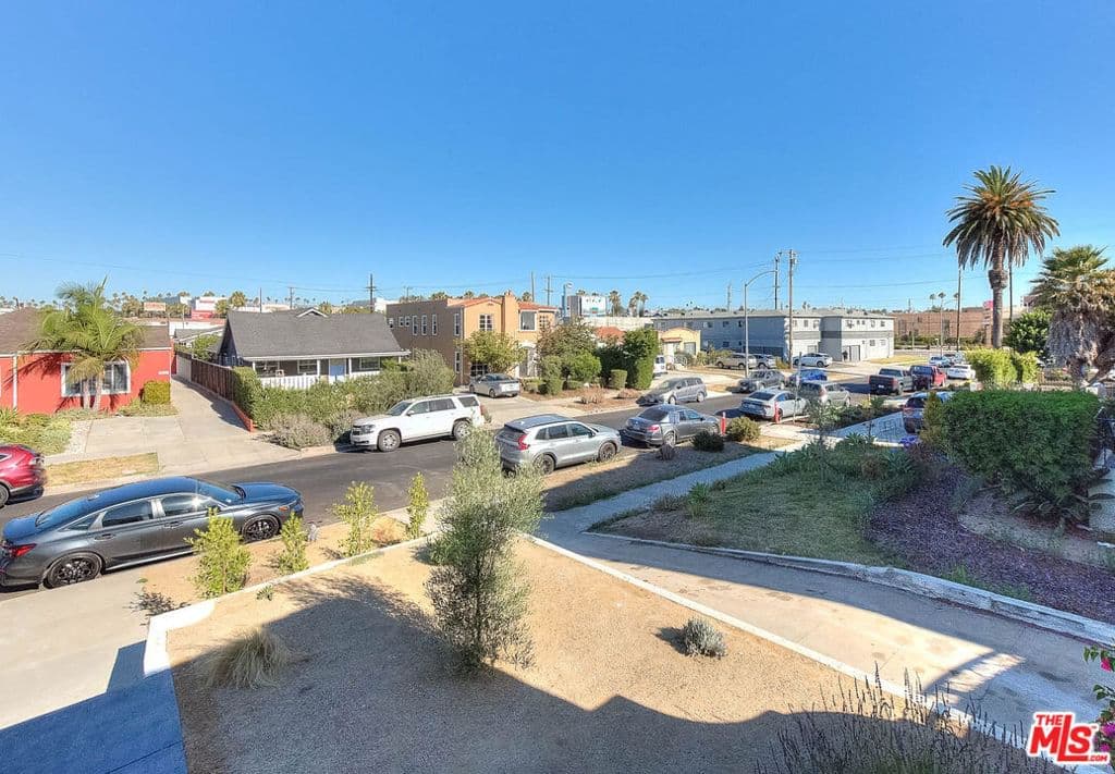 ResidentialIncome in Los Angeles — Photos 4