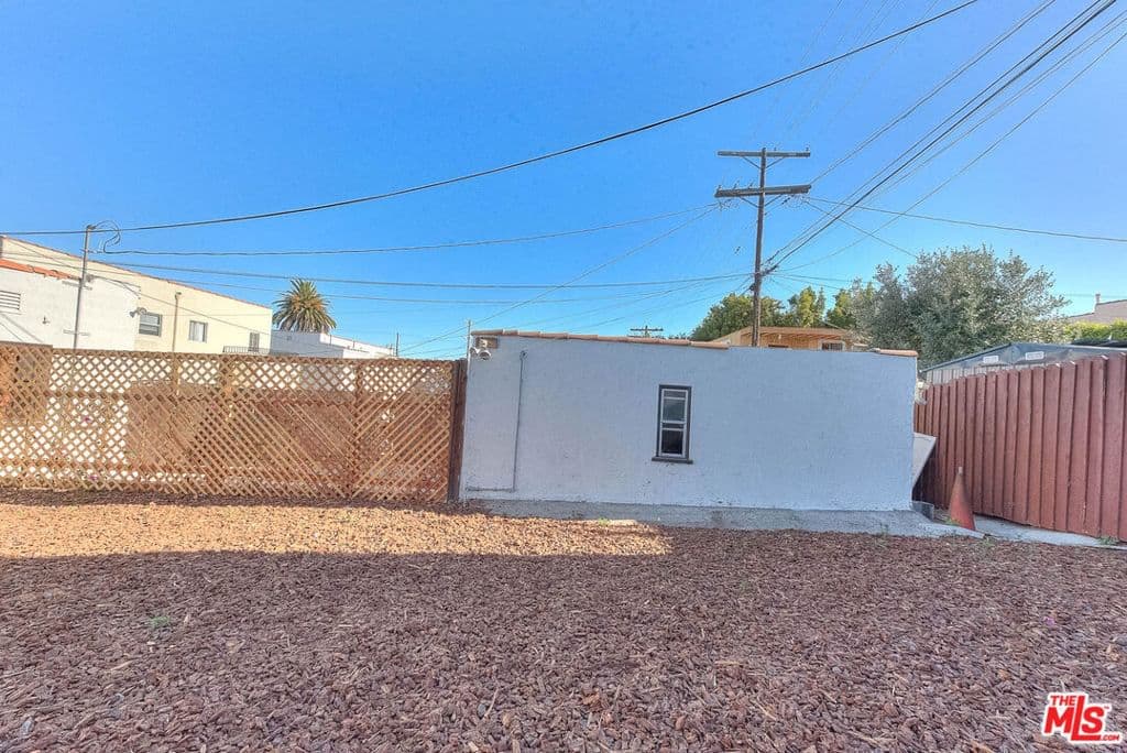ResidentialIncome in Los Angeles — Photos 41
