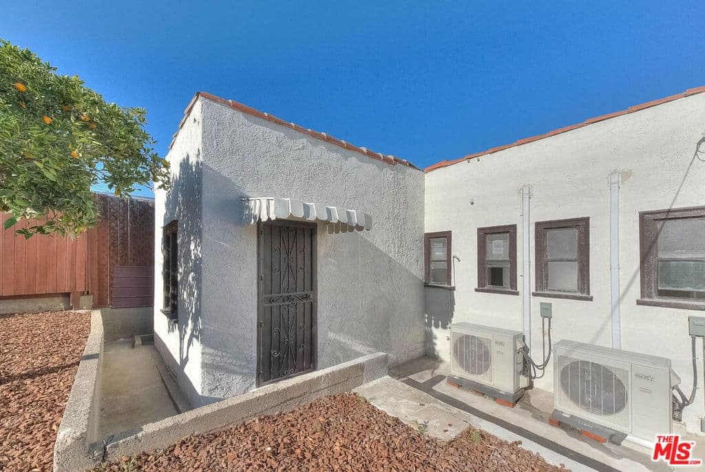 ResidentialIncome in Los Angeles — Photos 42