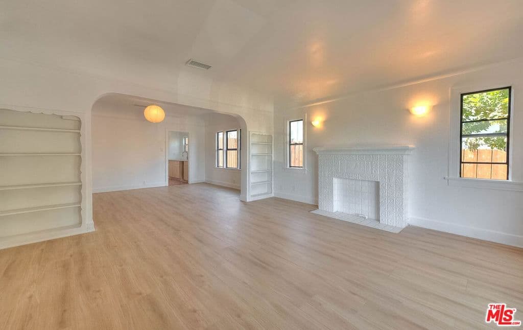 ResidentialIncome in Los Angeles — Photos 7