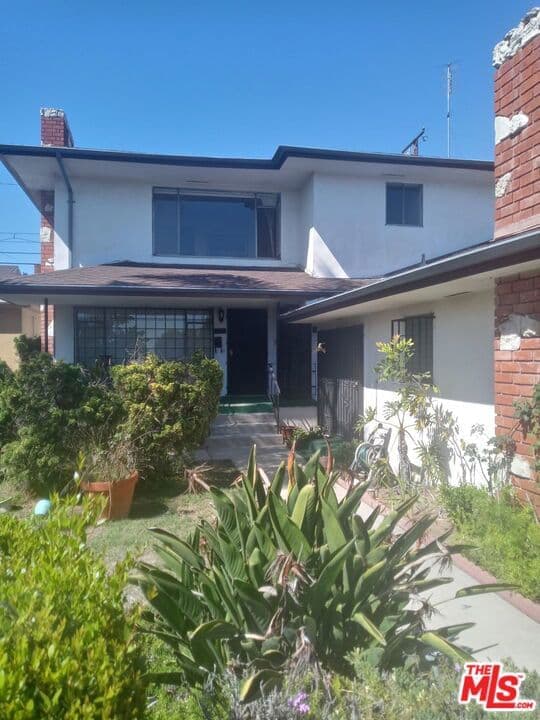 Residential in Los Angeles