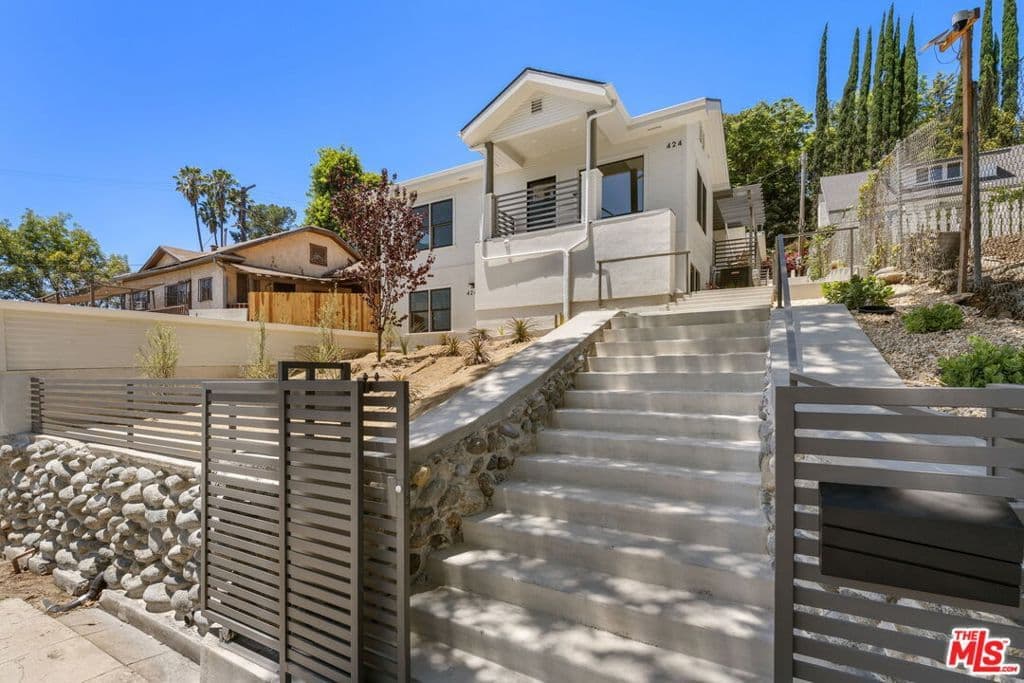 ResidentialIncome in Los Angeles