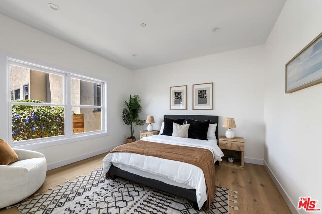 ResidentialIncome in Los Angeles — Photos 10