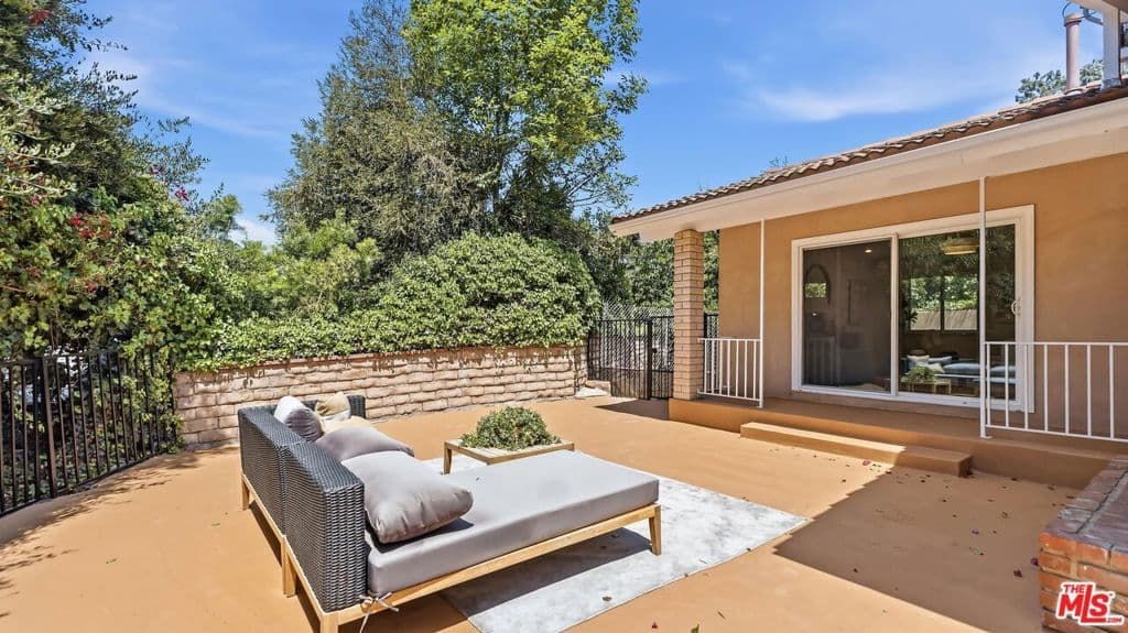 Residential in Los Angeles — Photos 13
