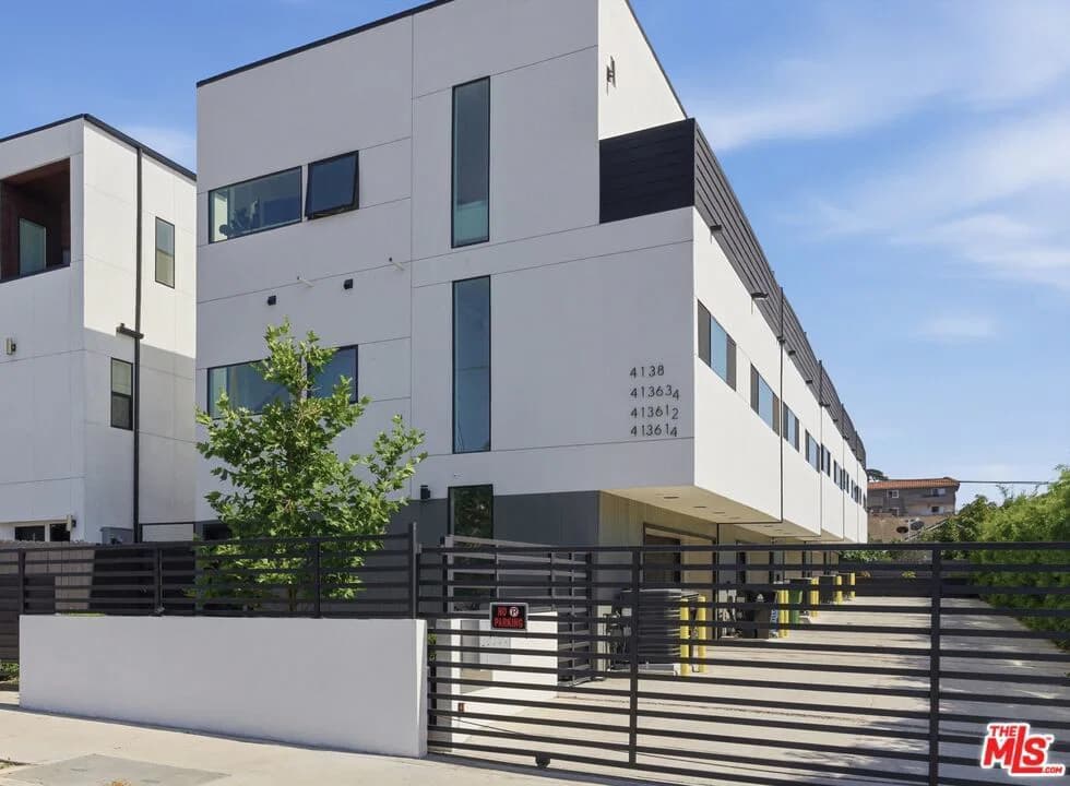 Residential in Los Angeles — Photos 29