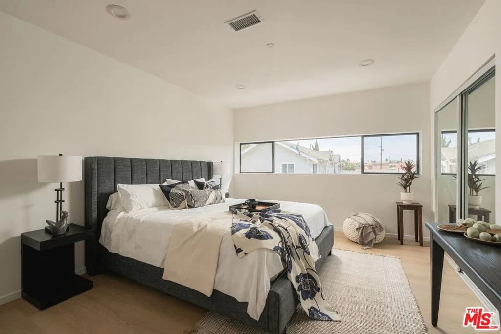 Residential in Los Angeles — Photos 18