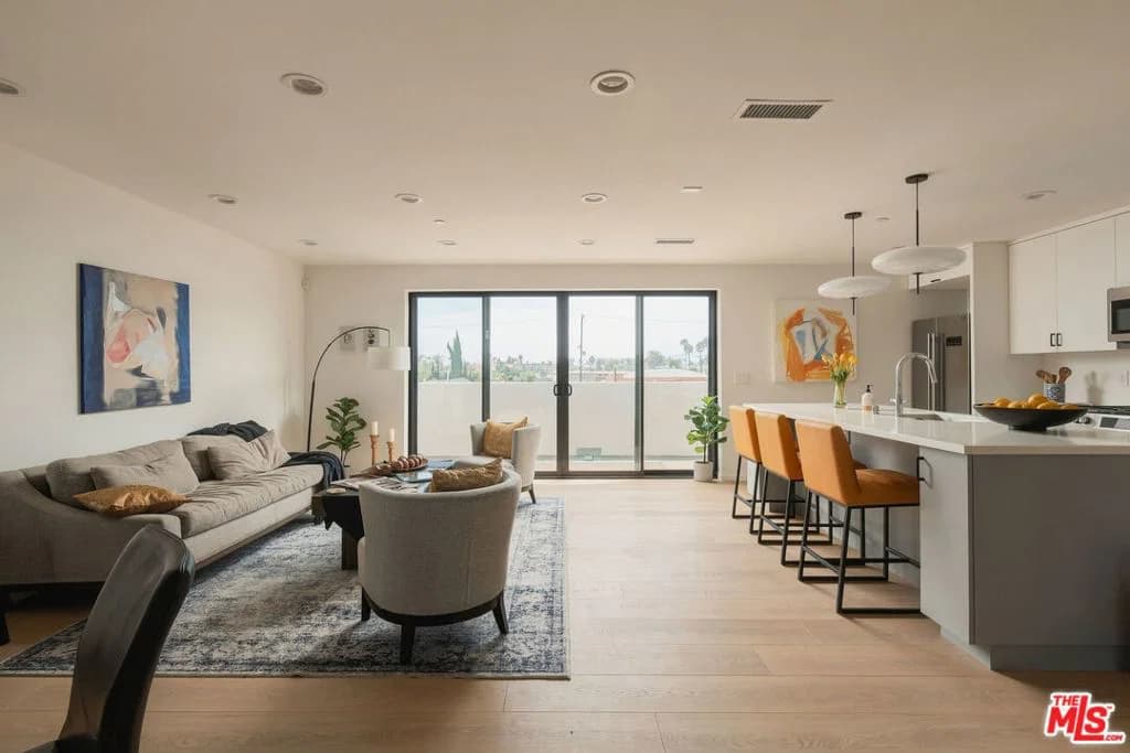 Residential in Los Angeles — Photos 2