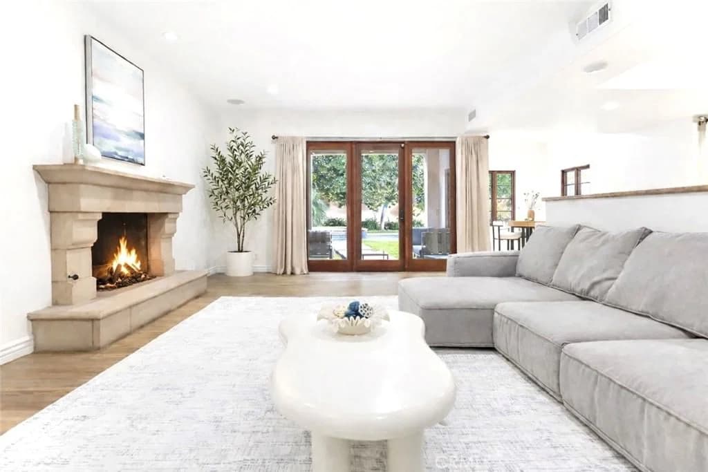 Residential in Los Angeles — Photos 18