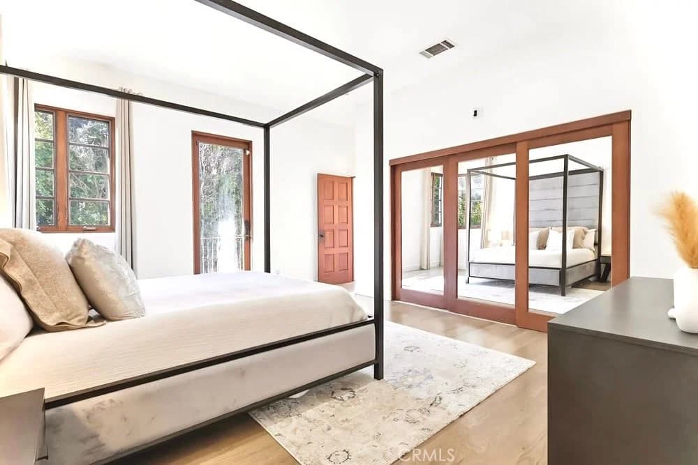 Residential in Los Angeles — Photos 42