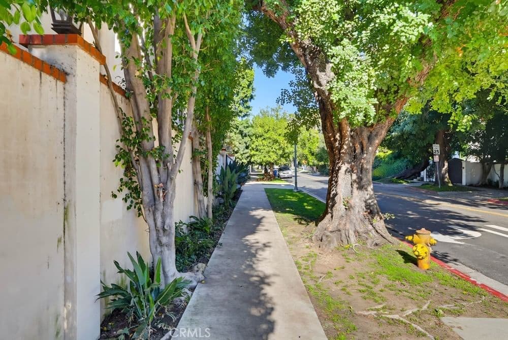Residential in Los Angeles — Photos 57