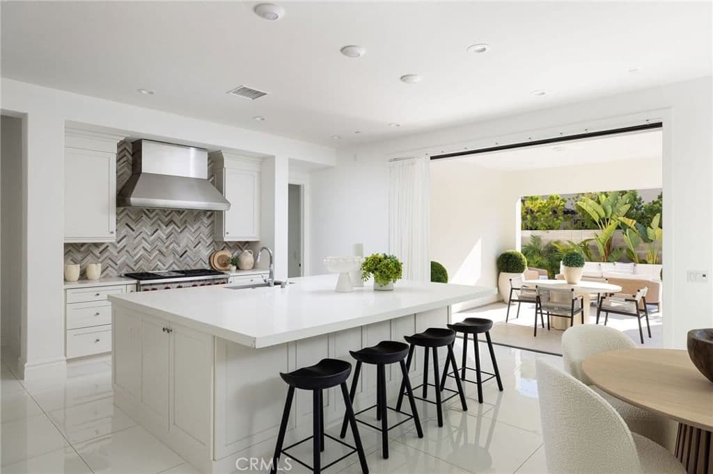 Residential in Irvine — Photos 16
