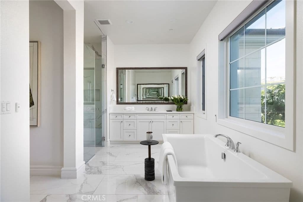 Residential in Irvine — Photos 23