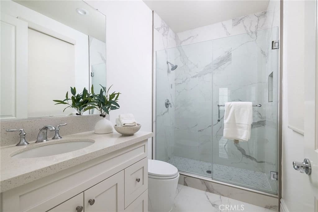 Residential in Irvine — Photos 26