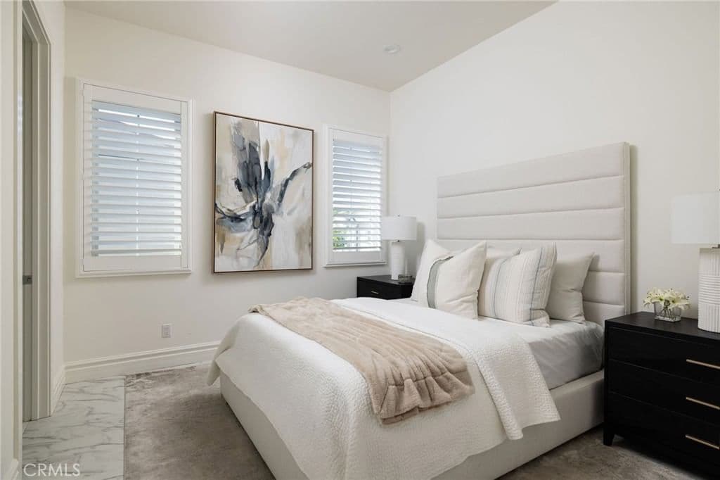 Residential in Irvine — Photos 30