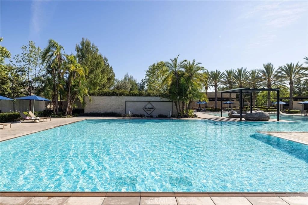 Residential in Irvine — Photos 34