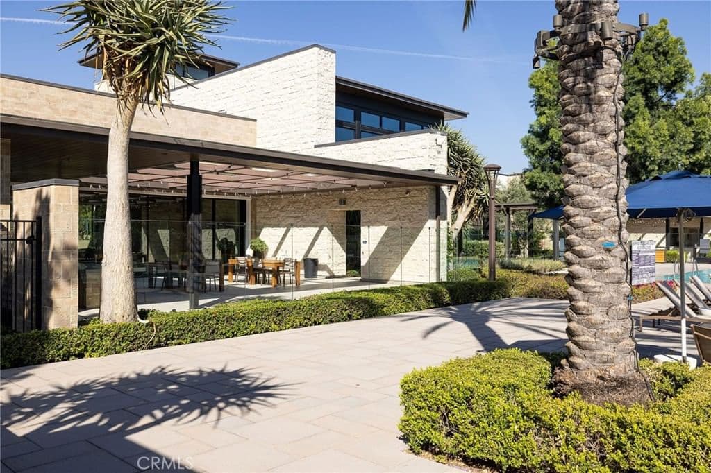 Residential in Irvine — Photos 36
