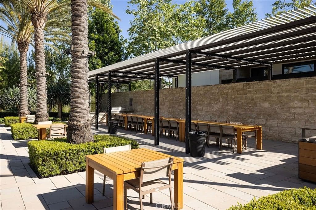 Residential in Irvine — Photos 38