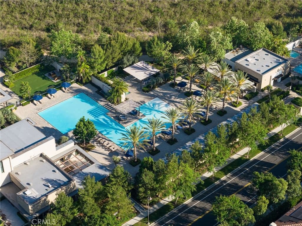 Residential in Irvine — Photos 50