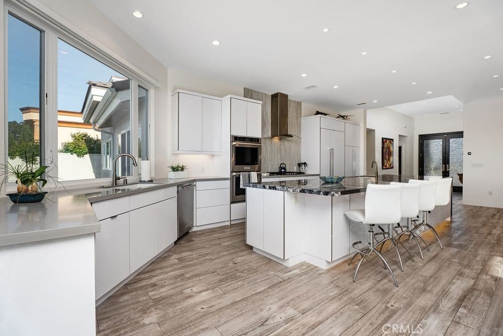 Residential in Irvine — Photos 14