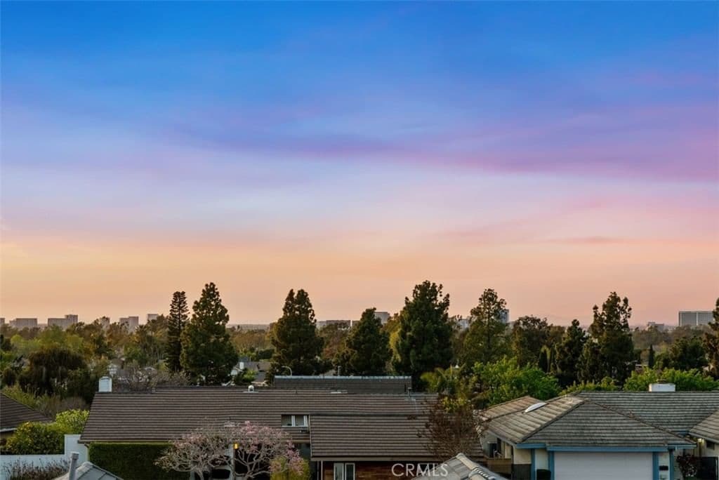 Residential in Irvine — Photos 31