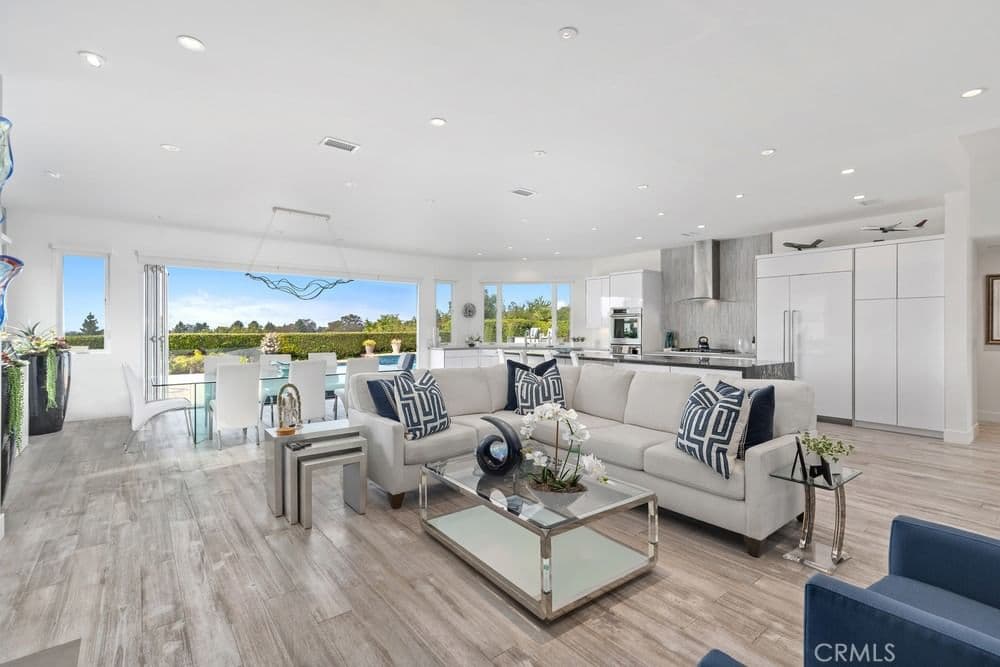 Residential in Irvine — Photos 6