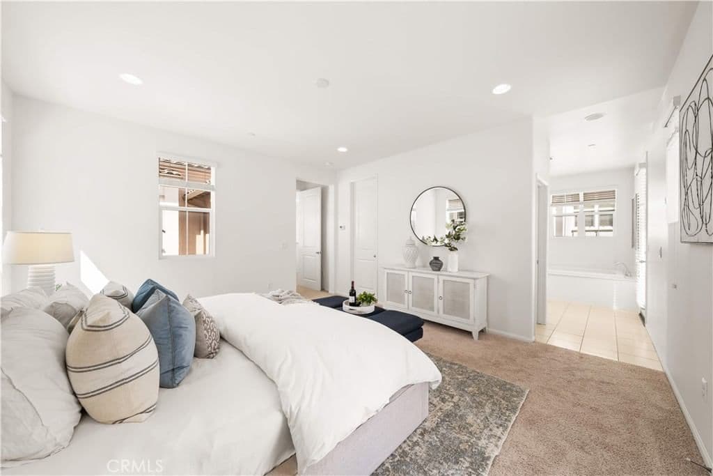 Residential in Irvine — Photos 24