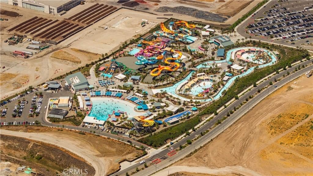 Residential in Irvine — Photos 37