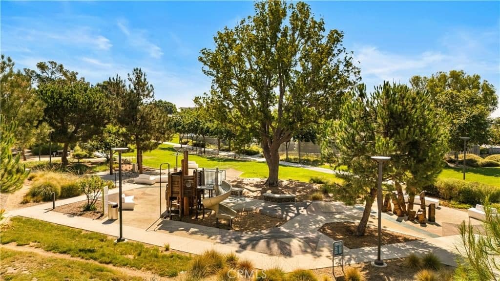 Residential in Irvine — Photos 39