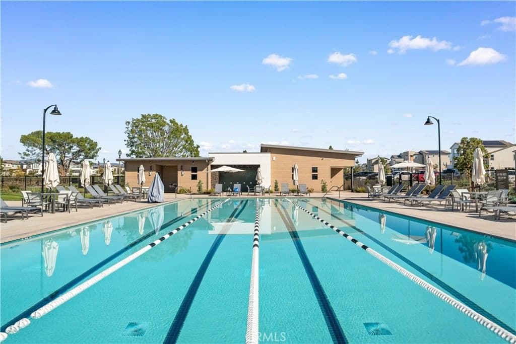 Residential in Irvine — Photos 41