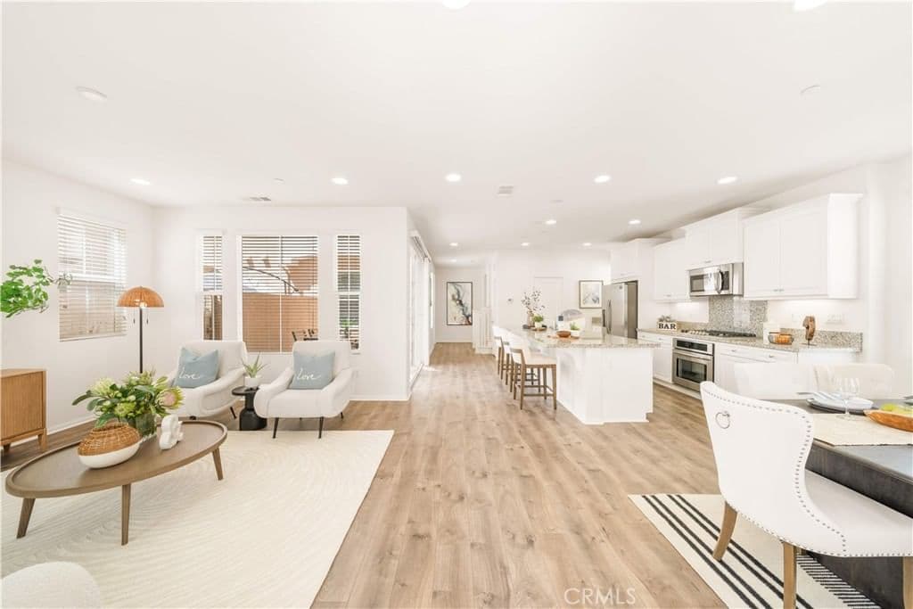 Residential in Irvine — Photos 5