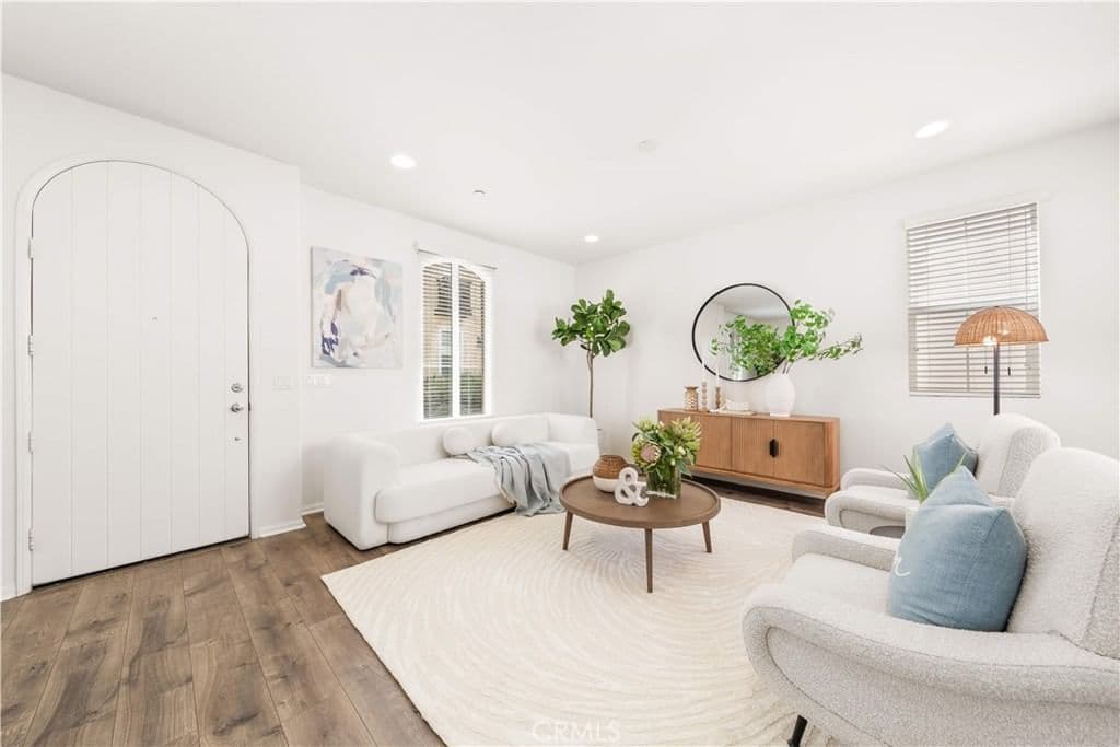 Residential in Irvine — Photos 8