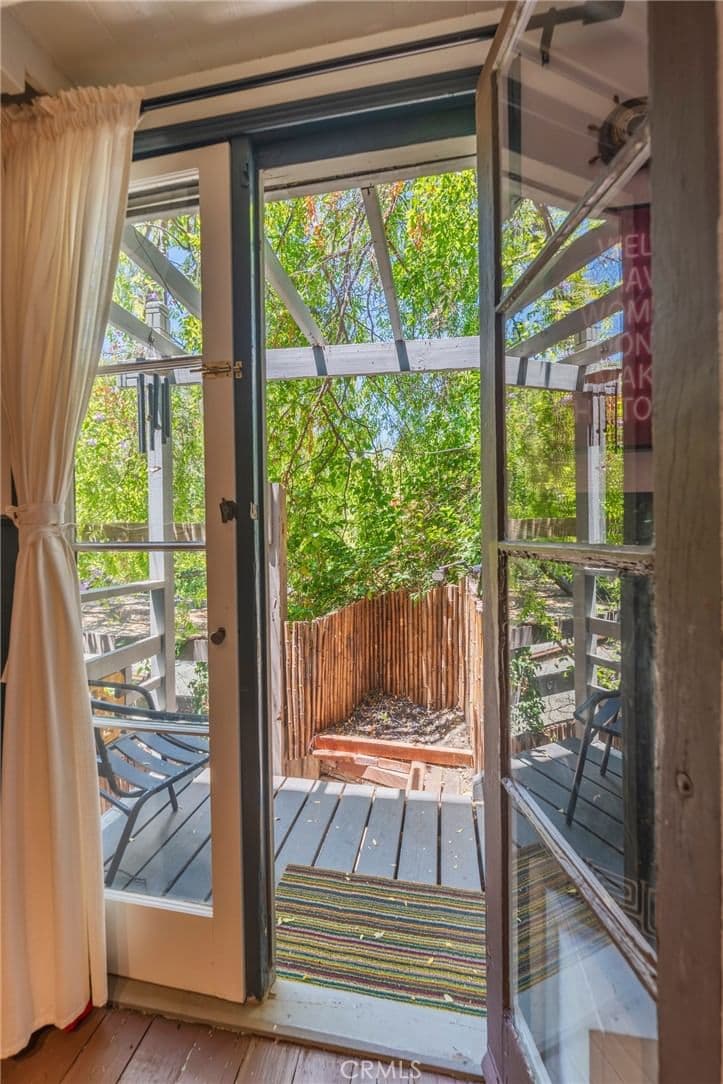 Residential in Los Angeles — Photos 16