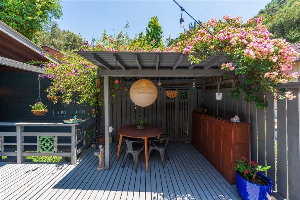 Residential in Los Angeles — Photos 40