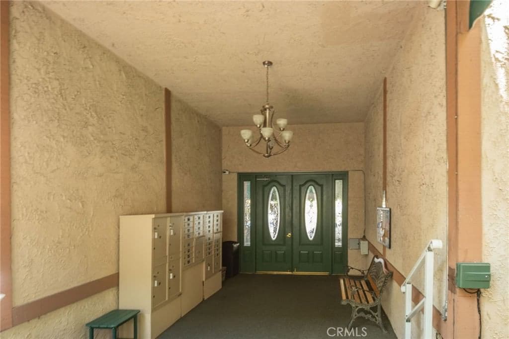 Residential in Los Angeles — Photos 19